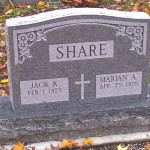 monument,headstone,gravestone,tombstone,memorial